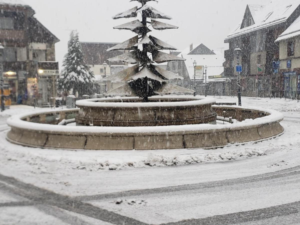 Studio St Lary village-vue montagne. Saint-Lary-Soulan Esterno foto